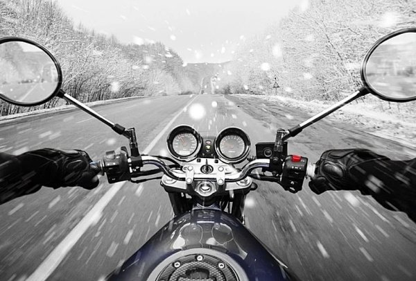 Motor in de winter